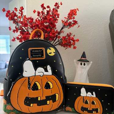 Loungefly Peanuts Great Pumpkin Snoopy Glow in th… - image 1