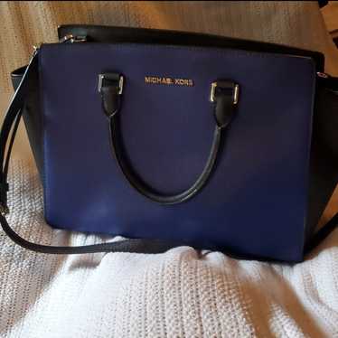 Michael Kors Selma Saffiano Satchel