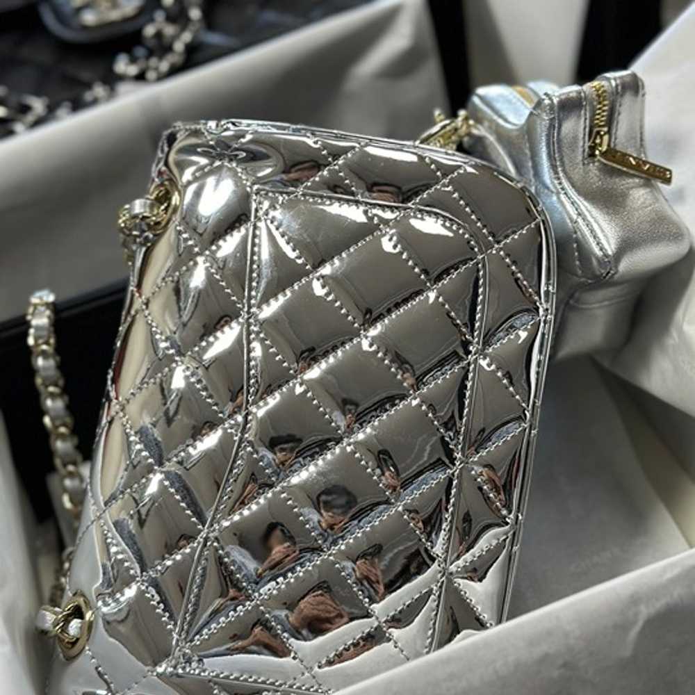 Chanel shoulder bag - image 3