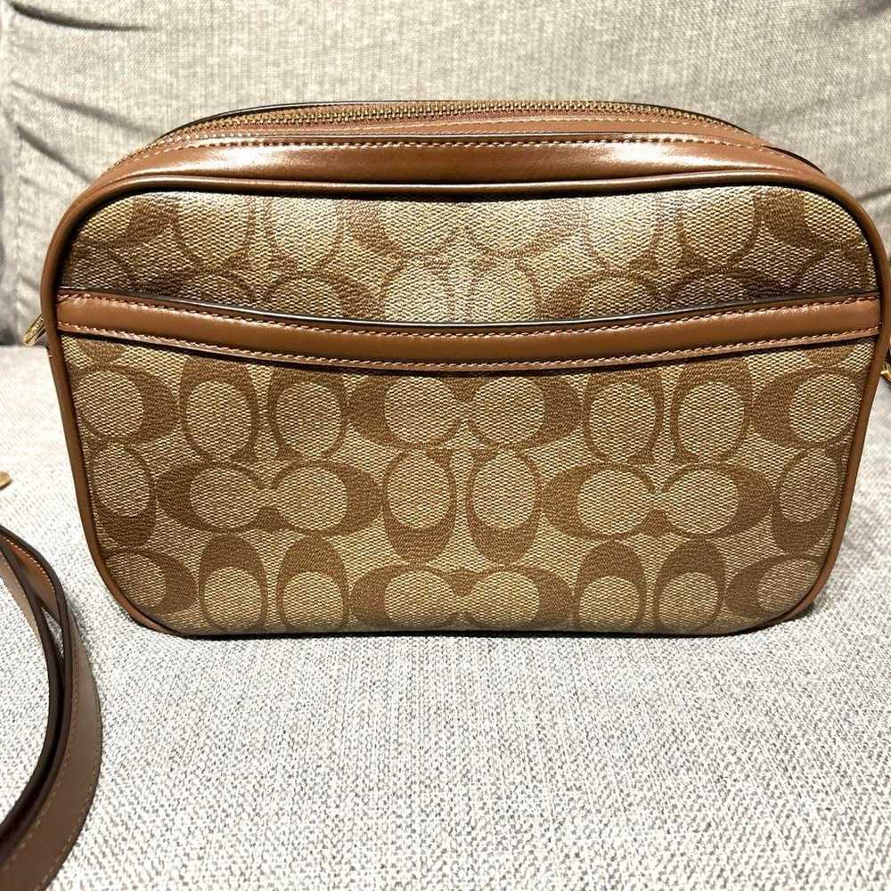 ☆ Excellent Condition Coach Camera Bag Crossbody … - image 2