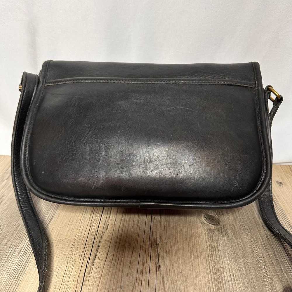 VTG Coach City Bag Black Leather Shoulder turnloc… - image 6