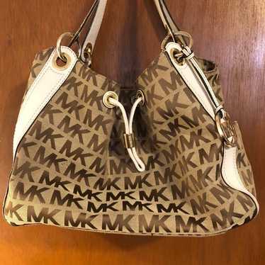 Michael Kors Ludlow Shoulder Bag - image 1