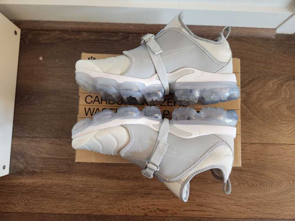 Nike Nike Air VaporMax Plus "Paris Works in Progr… - image 2