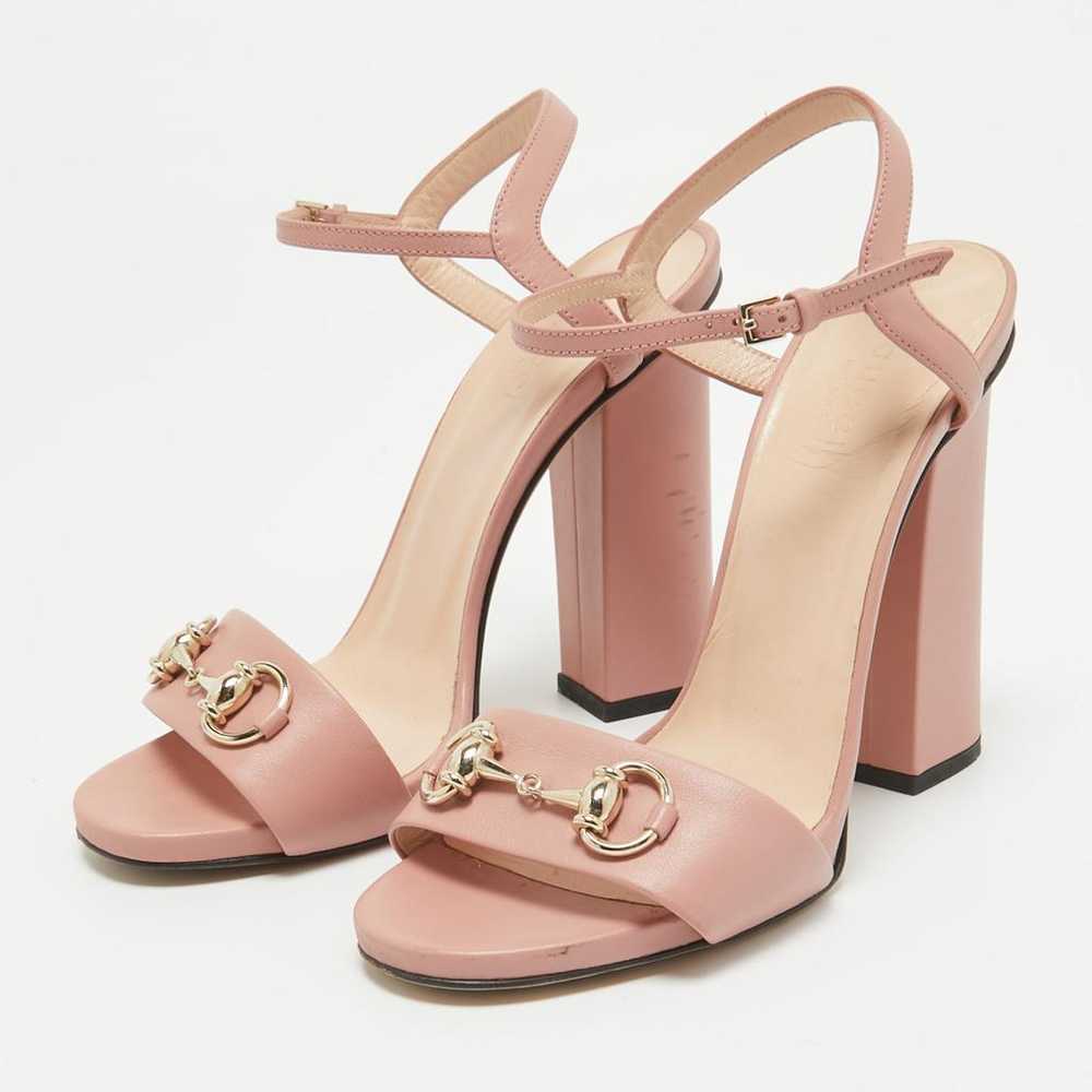 Gucci Patent leather sandal - image 2