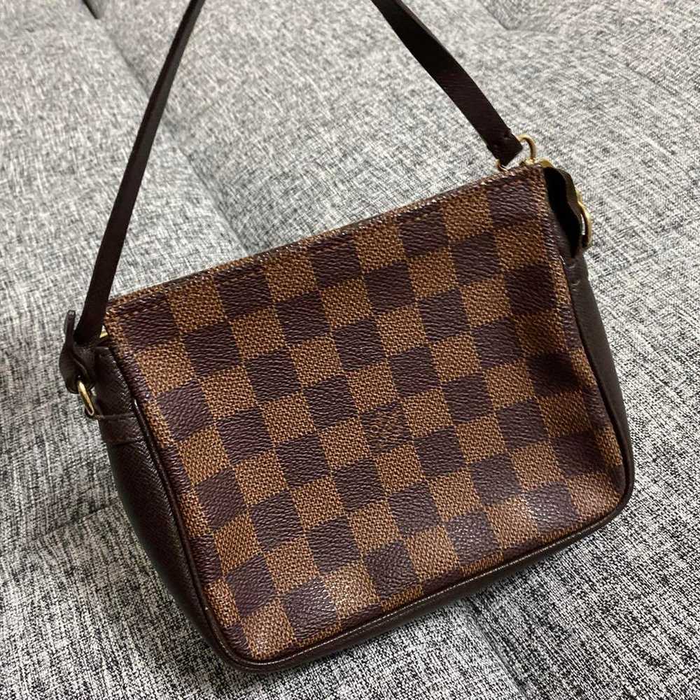 Louis Vuitton Damier accessory pouch in almost un… - image 2