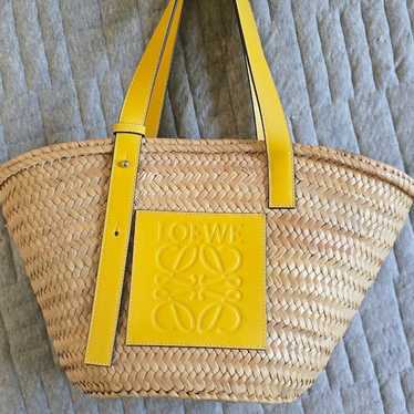 Loewe basket bag in palm leaf and calfskin - image 1