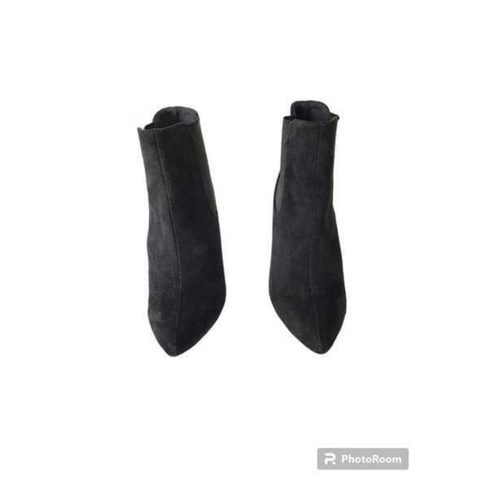 Lulu's Black suede Rabea heeled booties - image 6