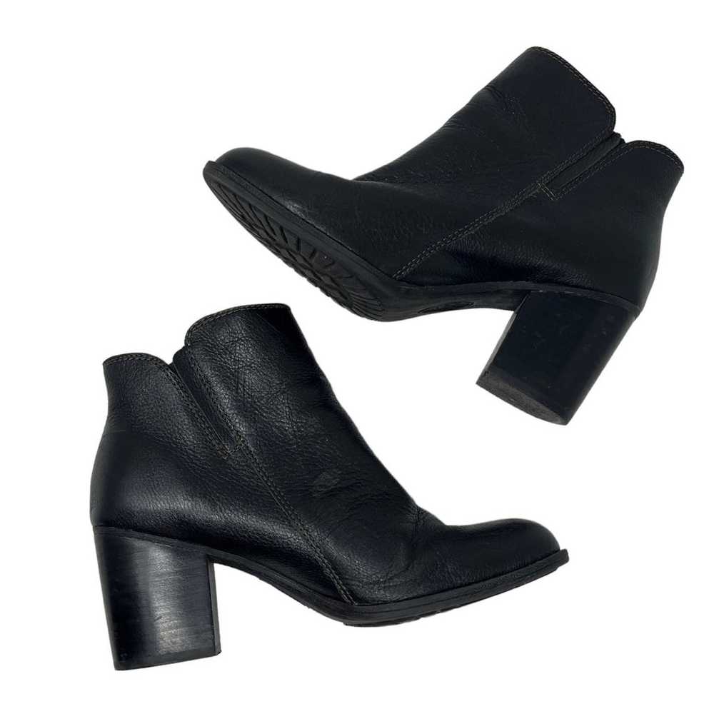 Sofft Womens Black Leather Ankle Boot Zip Up Chun… - image 8