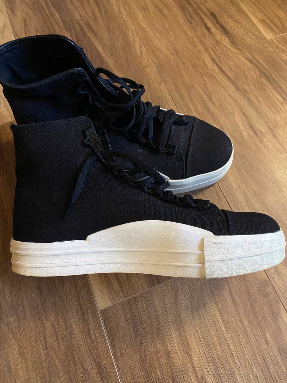 Y-3 Yohji Y-3 high top canvas sneaker - image 3