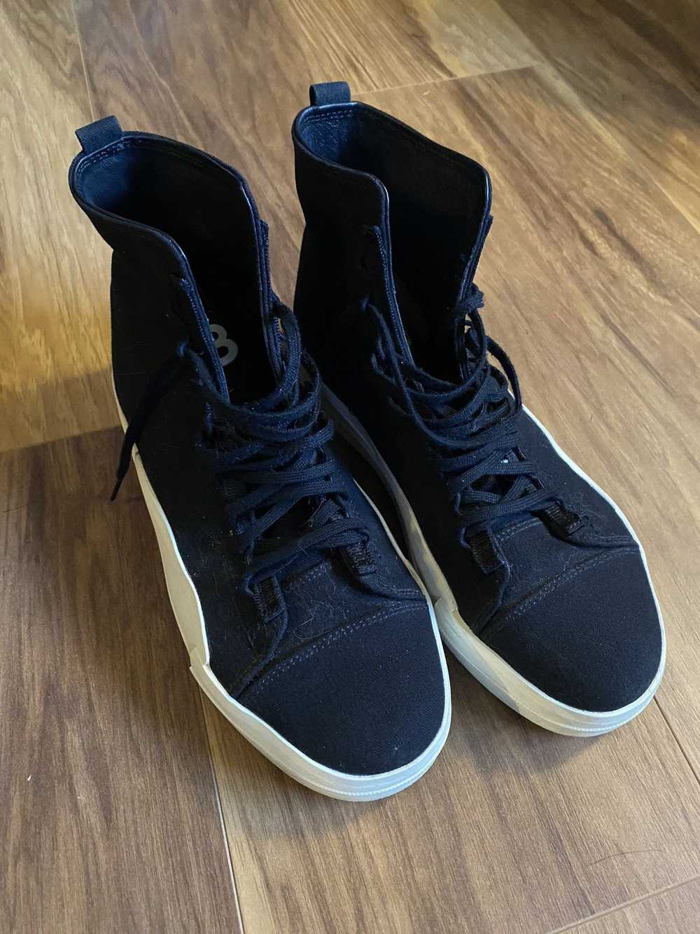 Y-3 Yohji Y-3 high top canvas sneaker - image 4