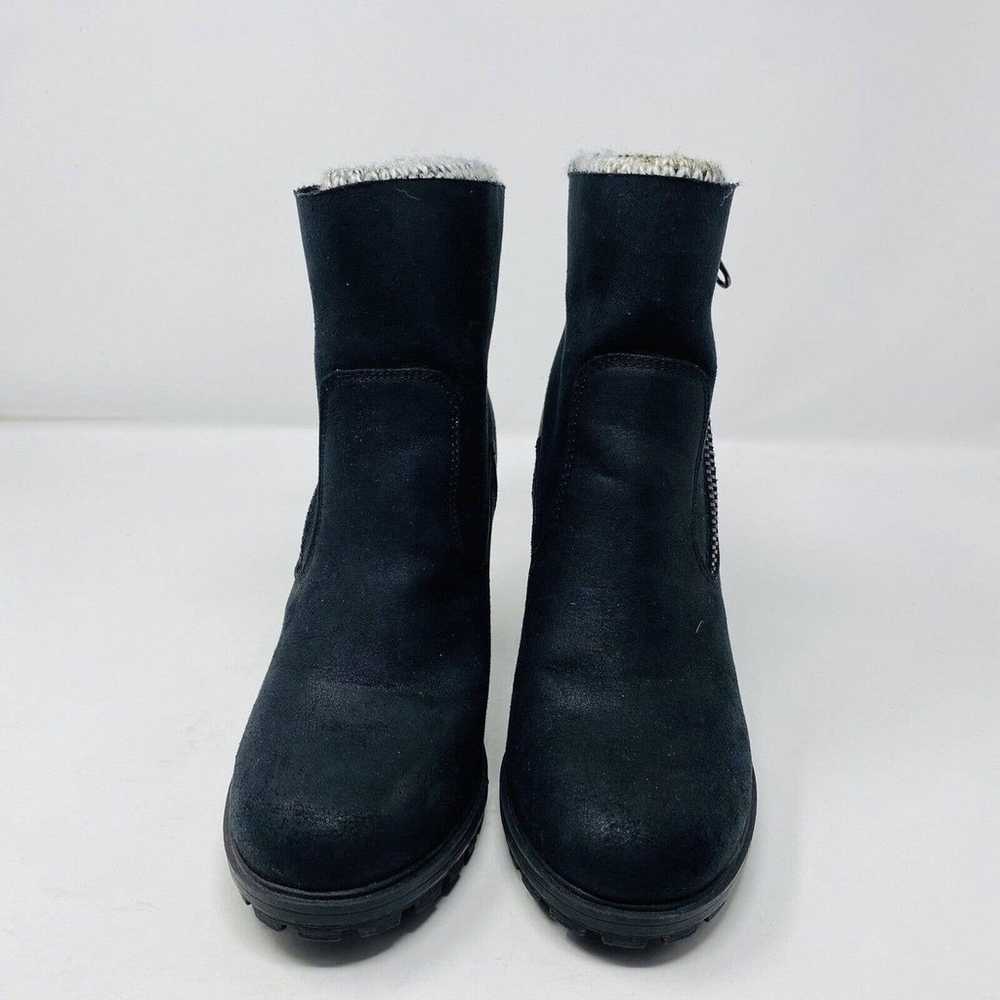 Steve Madden Size 9.5 Sock Lined Lug Sole Ankle B… - image 2