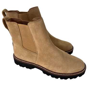 Madewell The Citywalk Lugsole Chelsea Boot tan Su… - image 1