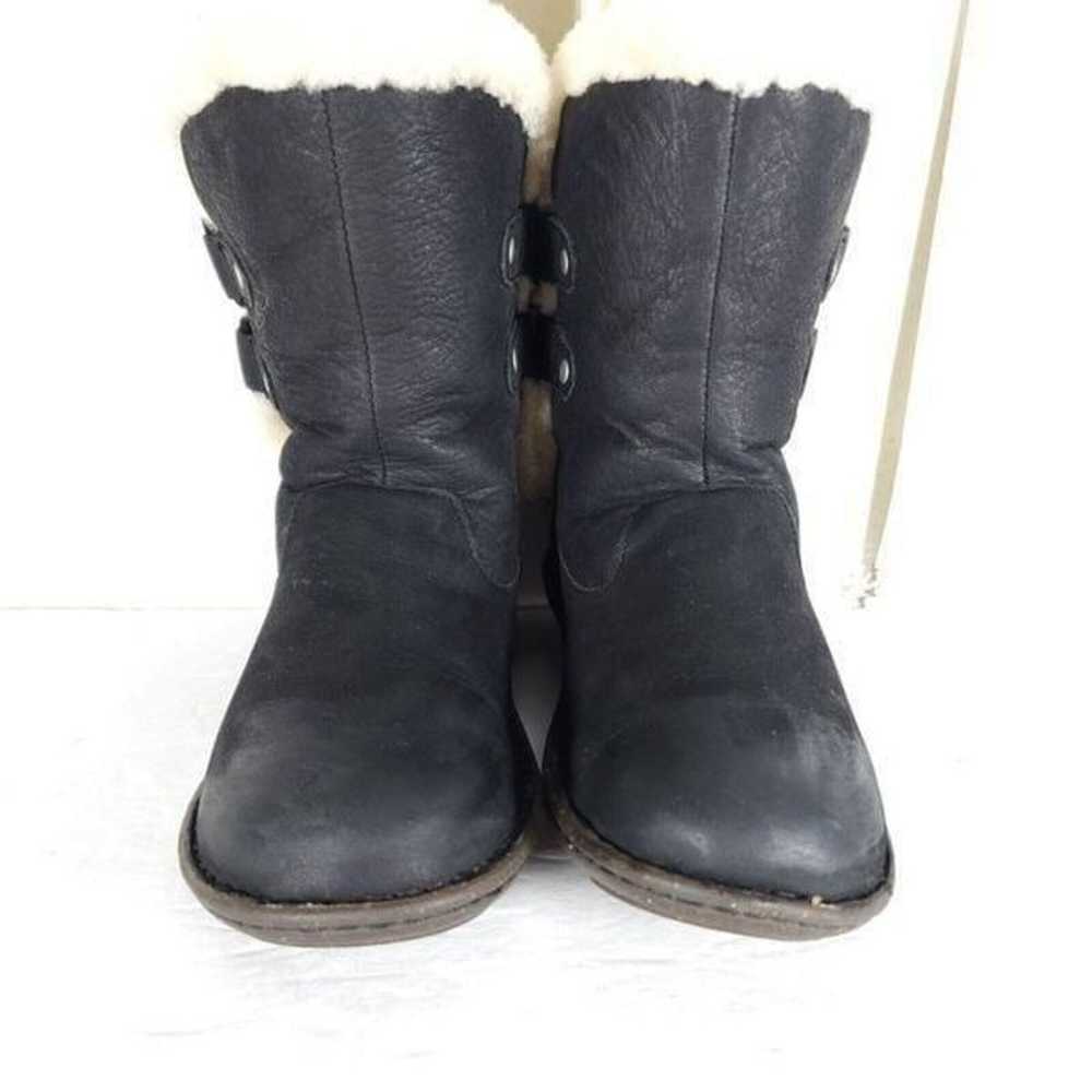 UGG Women's Akadia US 7 Black Leather Sheepskin S… - image 3