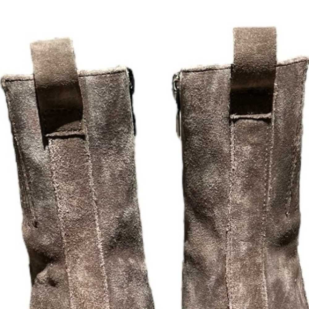 NEW Vince Camuto Neframes Taupe Suede Chukka Lugg… - image 3