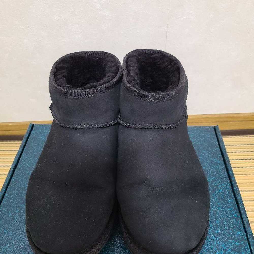 EMU Australia Emu Classic Black Sheepskin Boots. - image 2