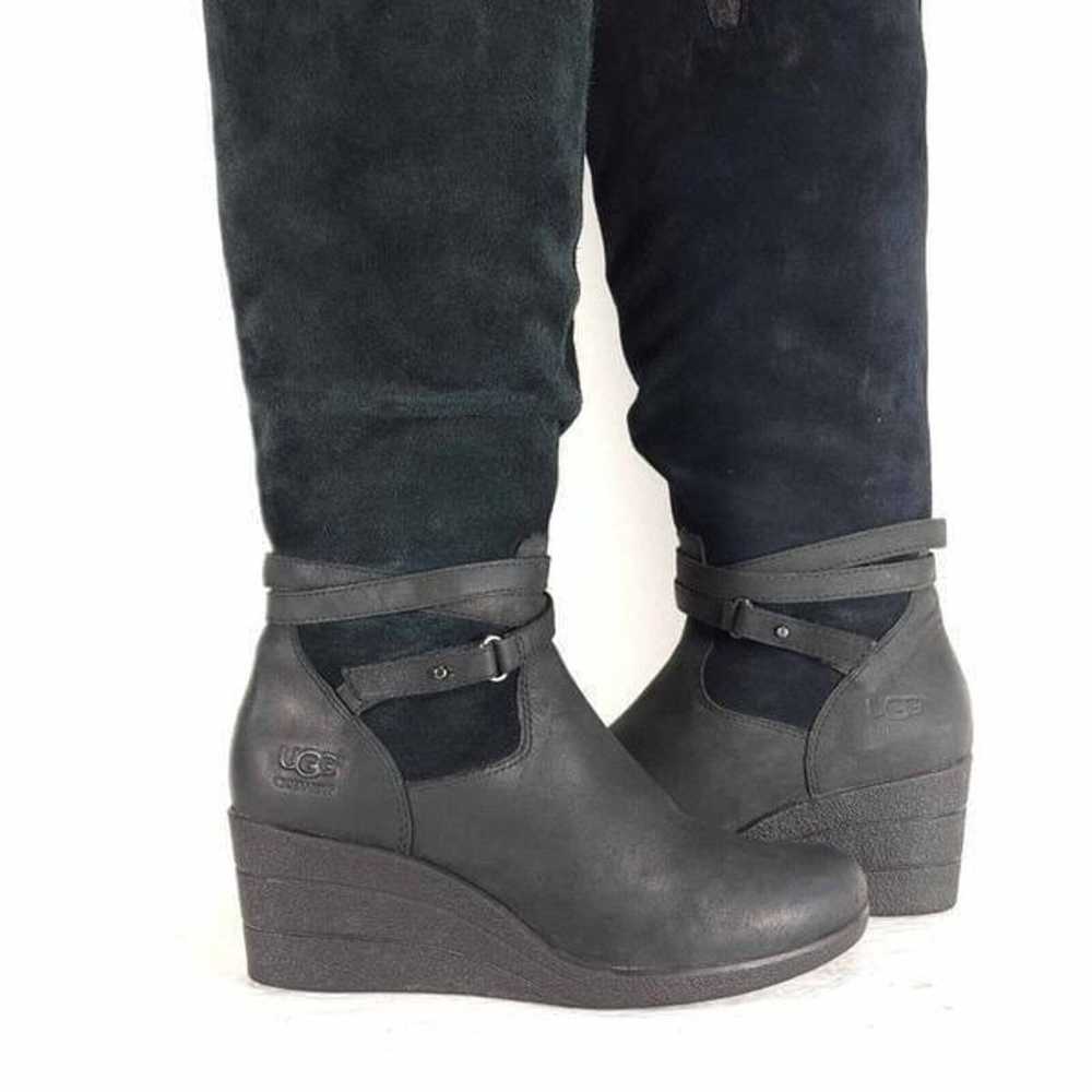 UGG Women's Leslie US7 Black Leather Suede Tall S… - image 9