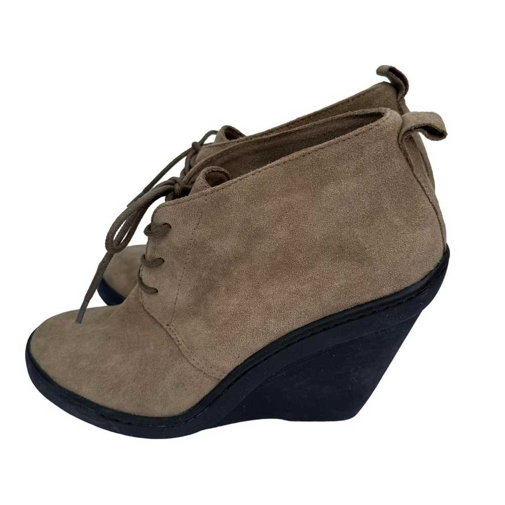 DKNY Donna Karan Bedford Tan Suede Almond Toe Lac… - image 4