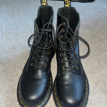 1460 doc martens