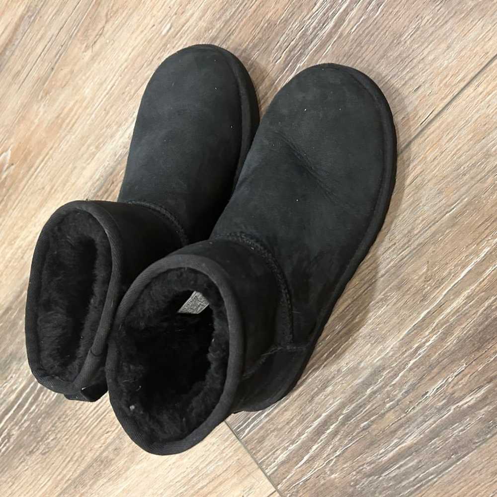 UGG black classic mini - image 3