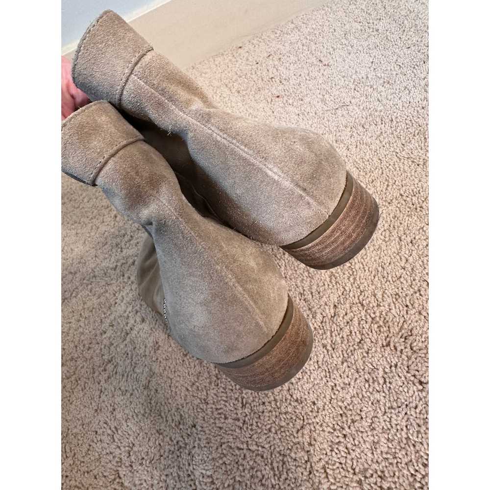 Aquatalia Light Khaki Brown Suede Booties - image 5