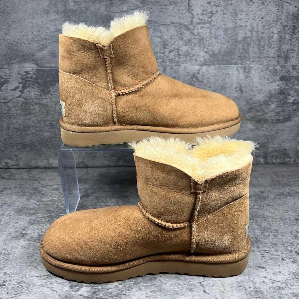 Excellent Condition UGG Mini Bailey Button Sheeps… - image 6