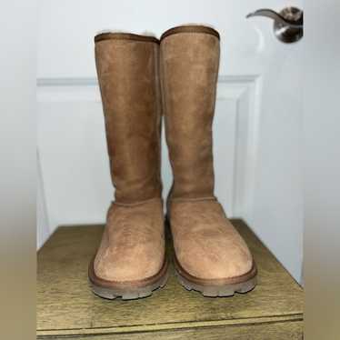 UGG Essential I Tall Boots Size 9 Tan