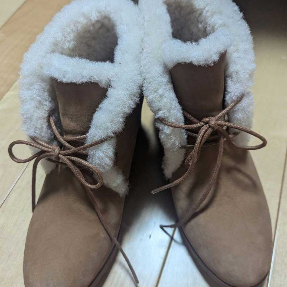 UGG Short Boots - image 6