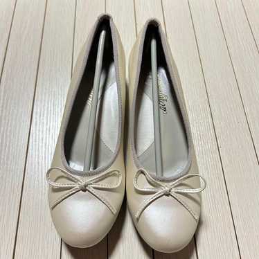 Women's pumps 25.0cm, excellent condition! - image 1