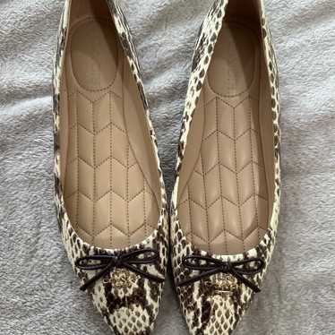 Coach pointy Flats Size 6 - image 1