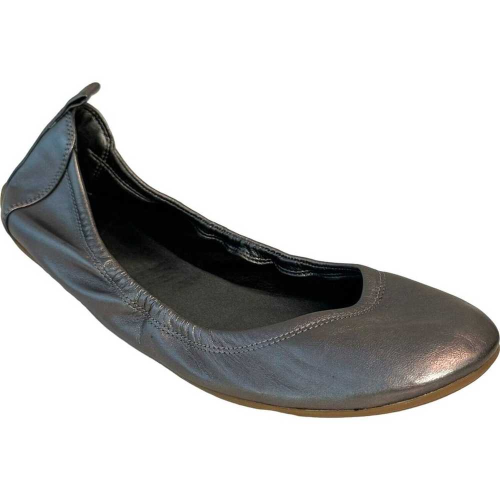 Cole Haan Metallic Silver Leather Round Toe Slip … - image 2