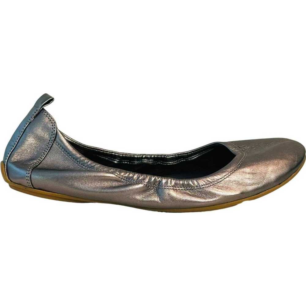 Cole Haan Metallic Silver Leather Round Toe Slip … - image 3