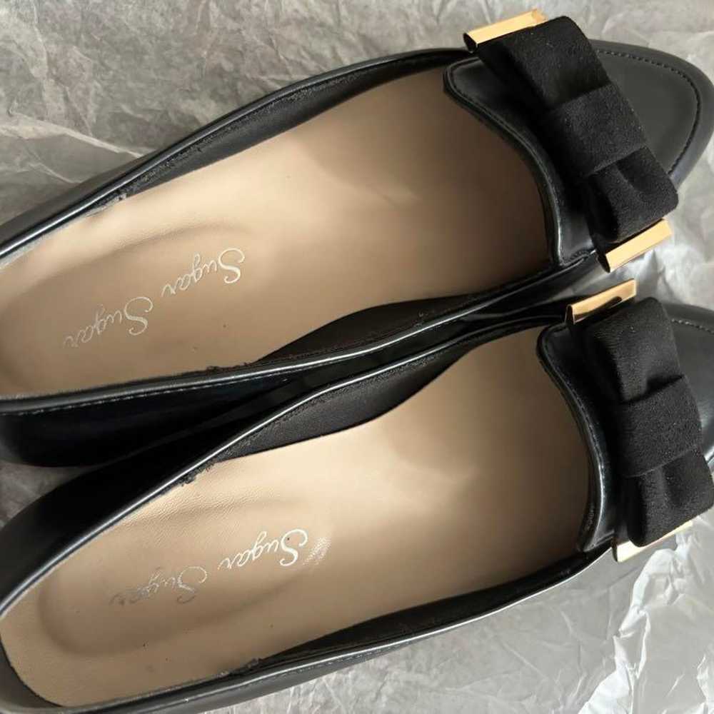 (Beautiful Item) Low Heel Pumps - image 6