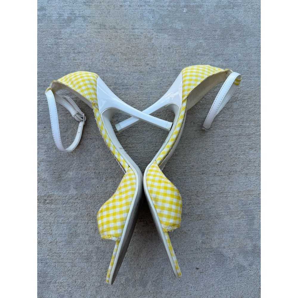 Bakers Womens Vintage 50s High Heels Yellow White… - image 2