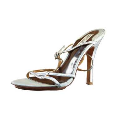 Badgley Mischka Sz 9 M Silver Strappy Leather Wom… - image 1