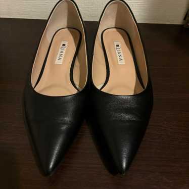 Diana Pumps Made in Japan MR42225