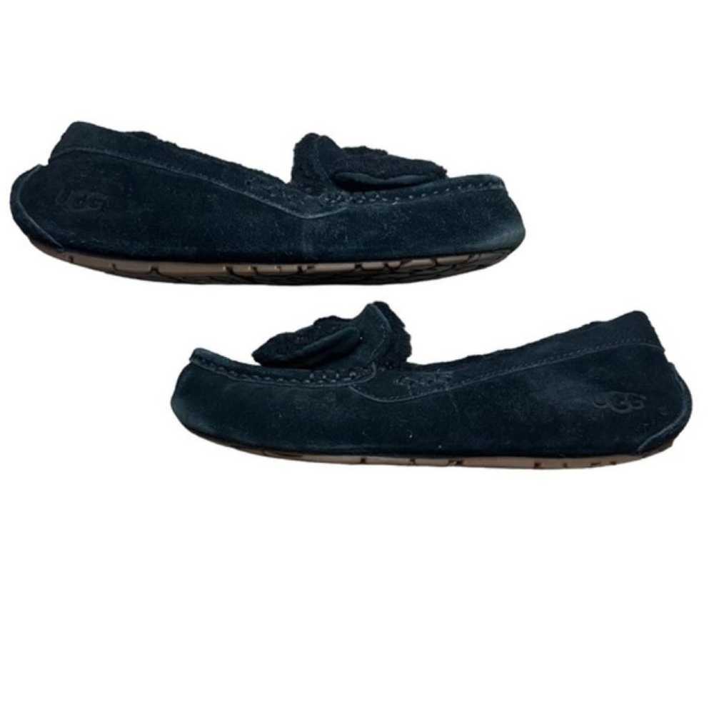 Ugg Flats - image 4