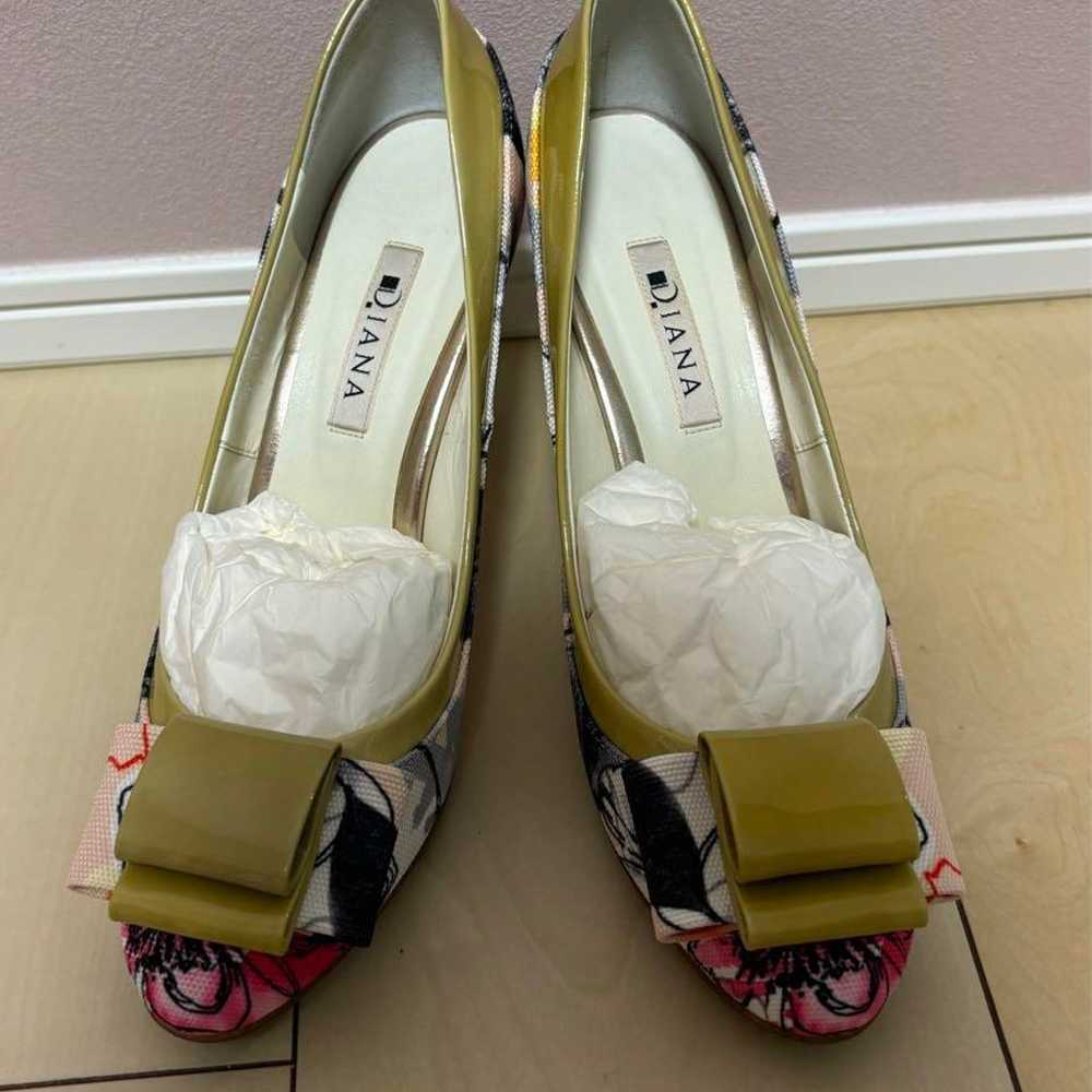 DIANA Pumps in Excellent Condition. - image 2