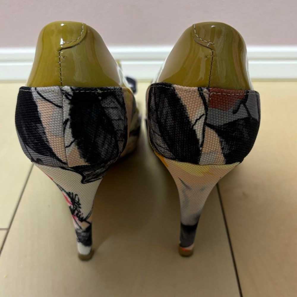 DIANA Pumps in Excellent Condition. - image 3