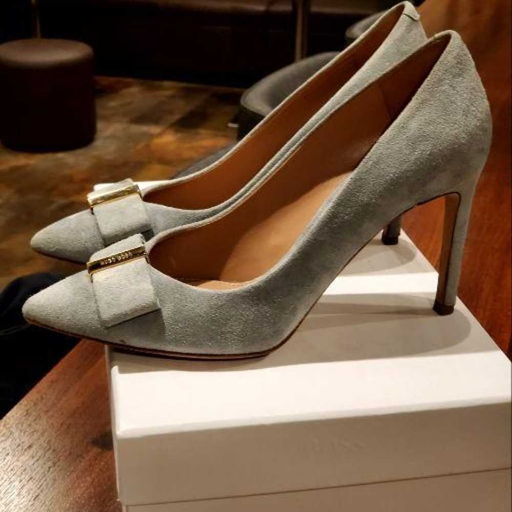 HUGO BOSS Light Gray Suede Pointed Toe High Heels… - image 2