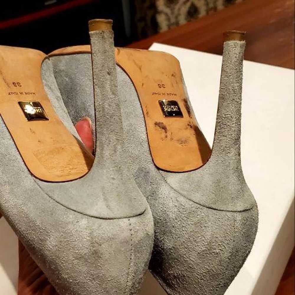 HUGO BOSS Light Gray Suede Pointed Toe High Heels… - image 7