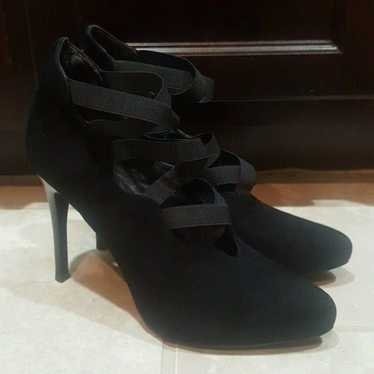 DONALD PLINER Suede Strappy Heels - Sz 9