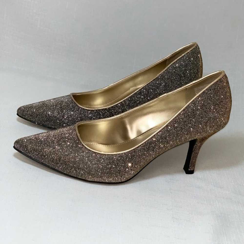 NWT Fioni Night Heel Shoes Women 9.5 Gold Sparkle… - image 2