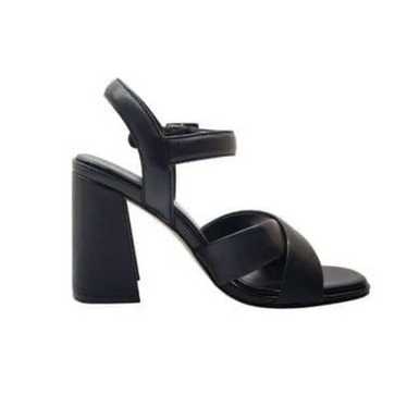 Kenneth Cole New York® Lessia Heels Black Leather 