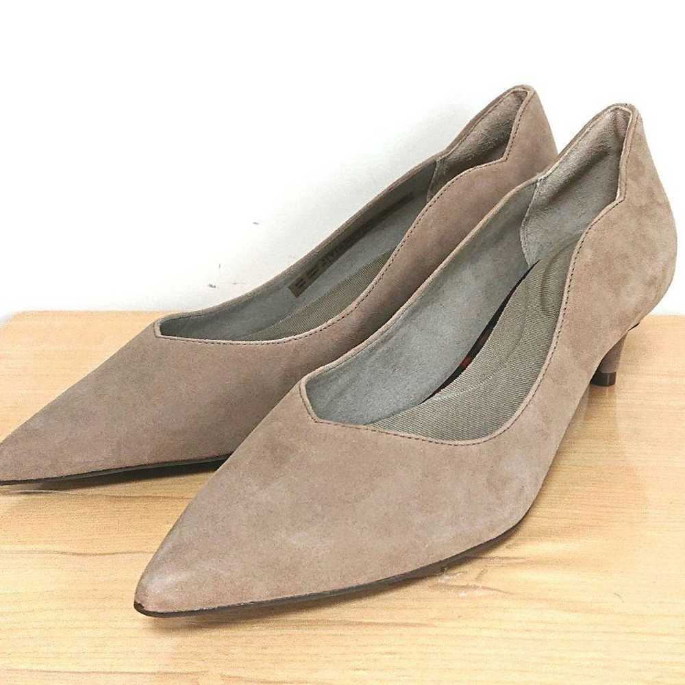 ROCKPORT Total Motion Scallop Suede Pumps, excell… - image 7