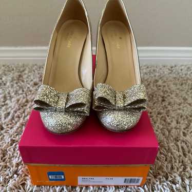 Kate Spade gold sparkle pumps 7.5 IN BOX - image 1