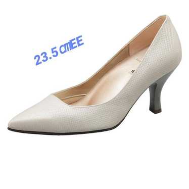 Wacoal Success Walker ◆ Gray Pumps - image 1