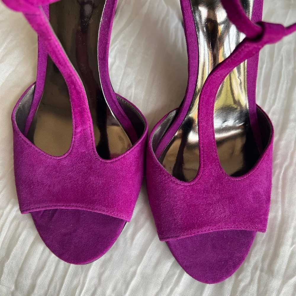 Carlos Santana Dream T-Strap Suede Heels Lilac si… - image 2