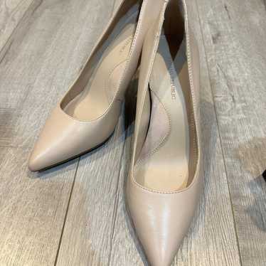 Banana Republic Madison Heel - Beige