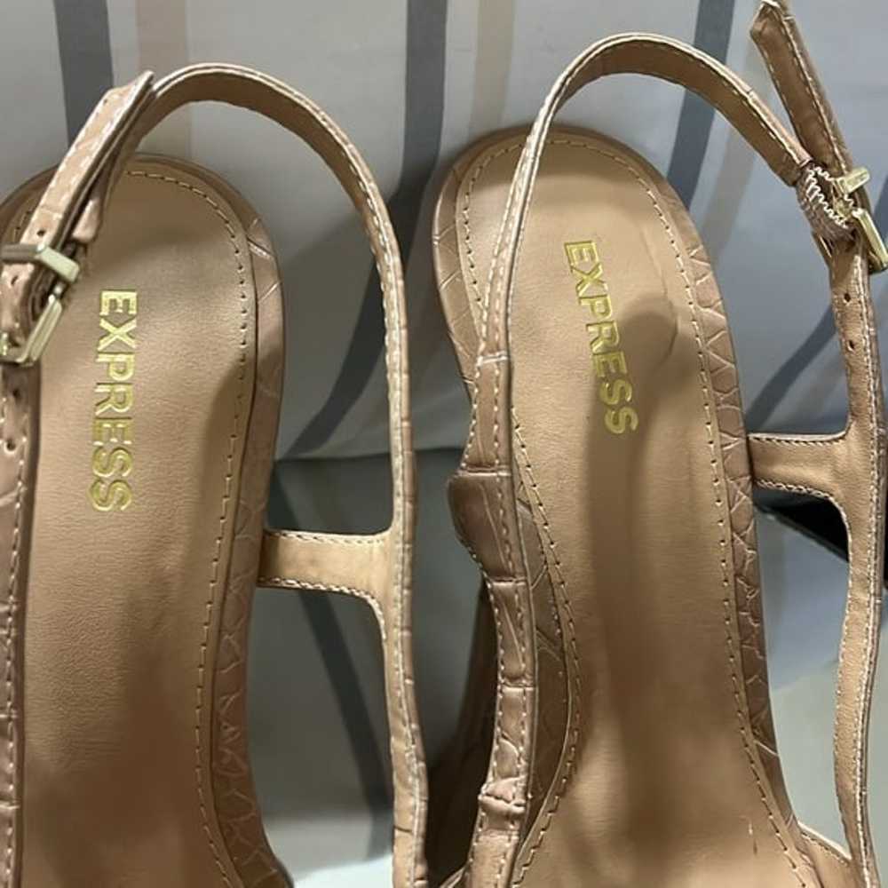 Express Tan Heels Size 8 Used once has strappy bu… - image 6