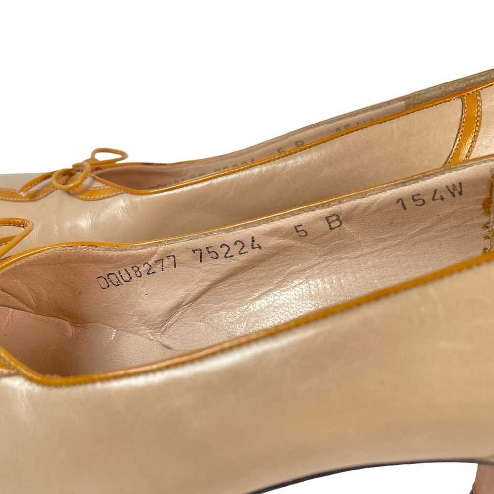 Salvatore Ferragamo Heels size 5 Beige Tan Leather - image 8